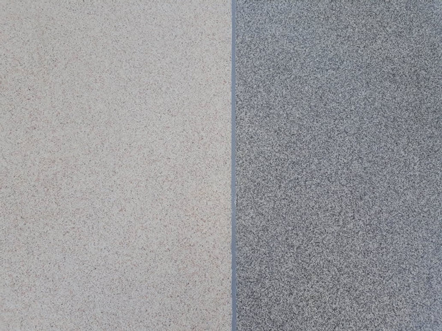 Detalhe do topcoat antiderrapante com transição entre duas cores — acabamento técnico